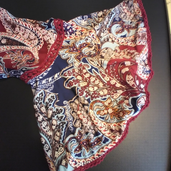 Stem & Vine Paisley Print Flared Sleeve Top Size 1X Boho Stretch Office Festival - Picture 5 of 10